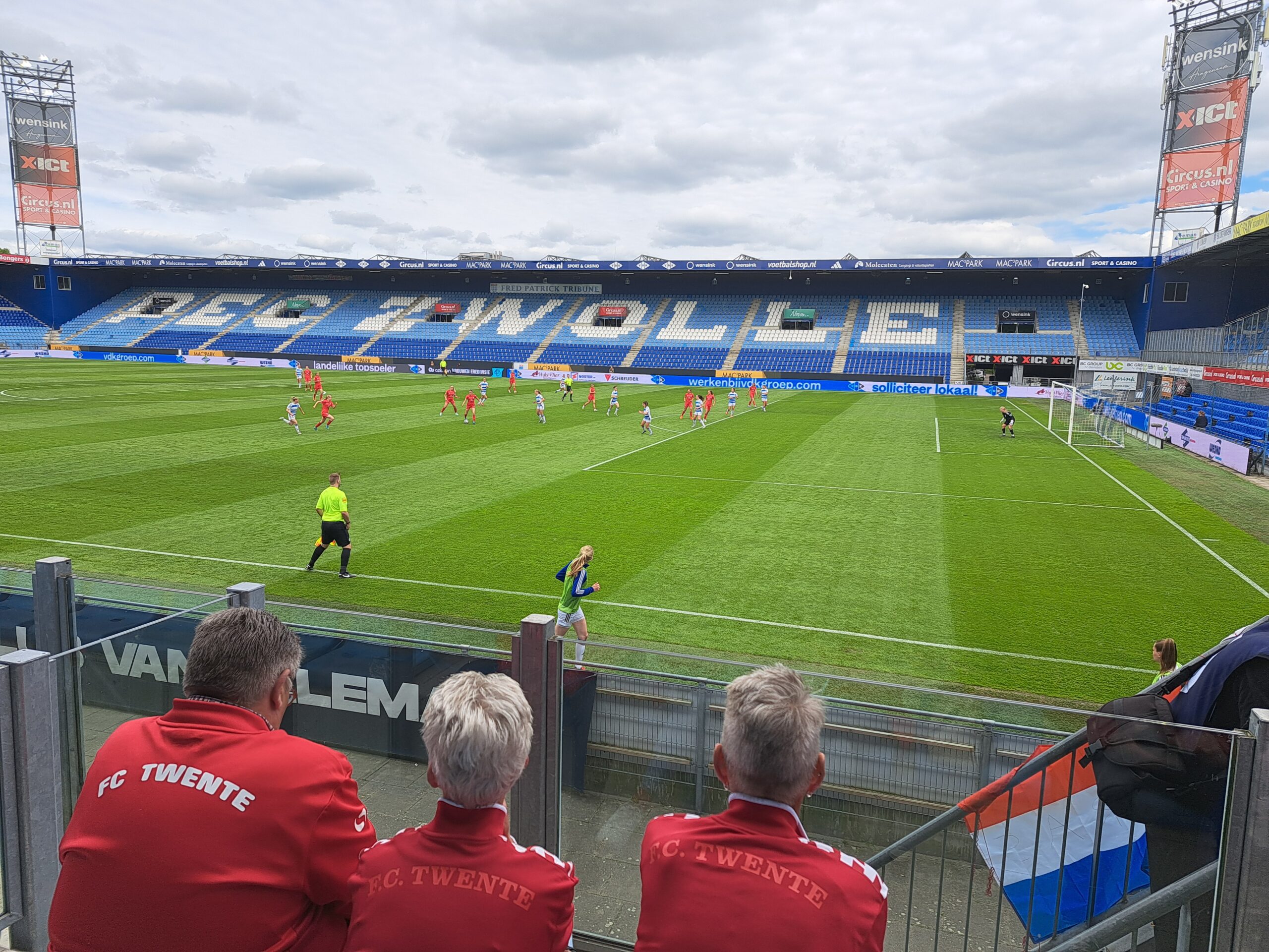 CB’ers Charlotte Hulst en Sterre Kroezen tegenover elkaar in de Eredivisie