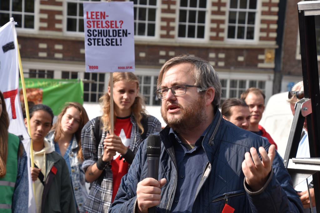 CB-docent Frank Futselaar is naast docent ook actief in de politiek