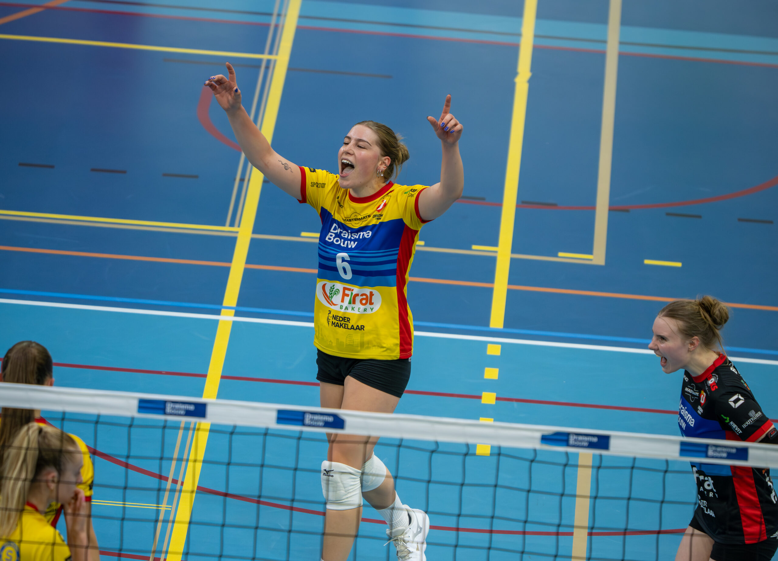 CB’er Dana van Kerkvoorde speelt op prof niveau volleybal