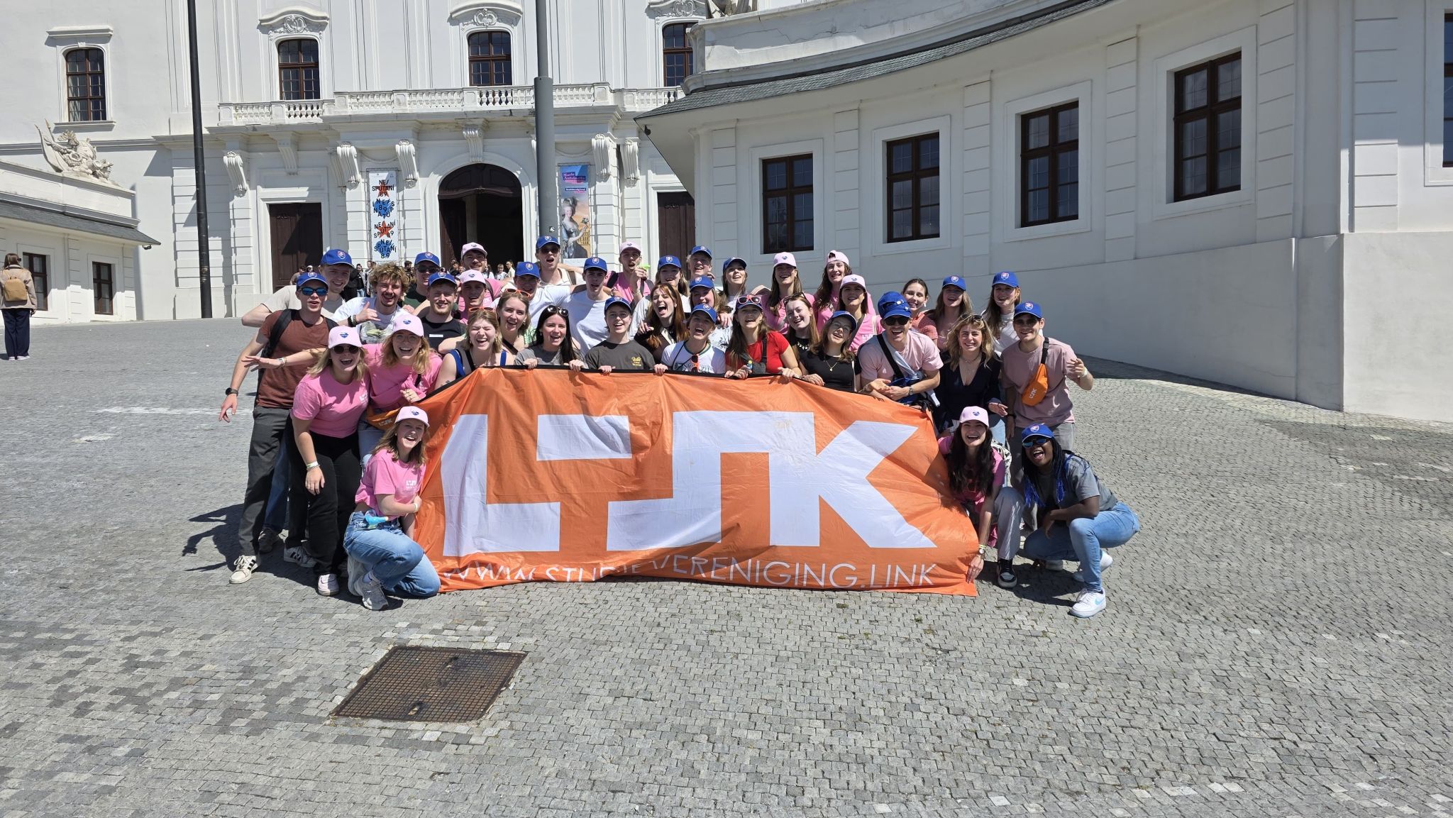 Een fulltime bestuursjaar bij de studievereniging LiNK: ‘Je leert jezelf hier sneller kennen dan in drie jaar studie’